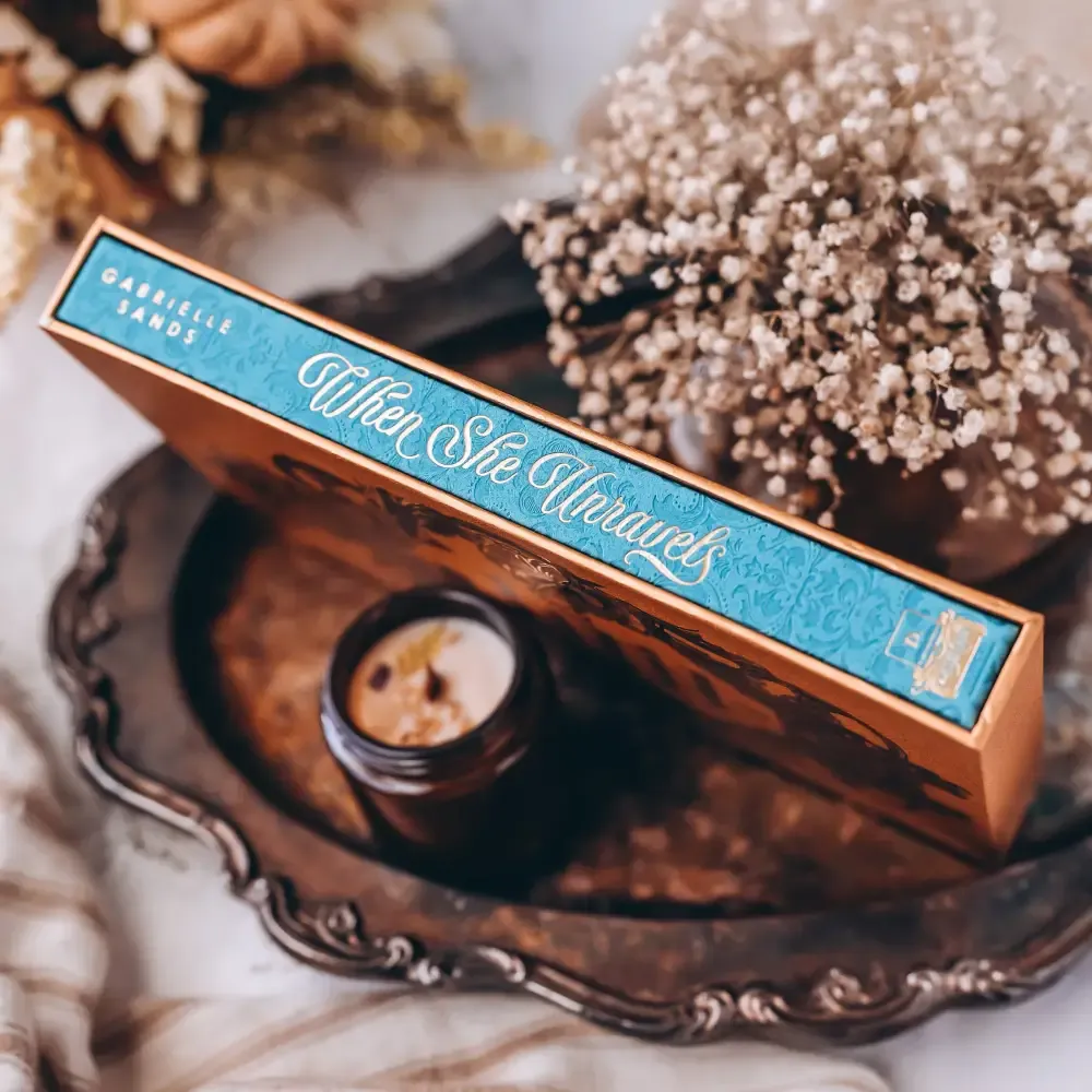 When She Unravels Bookish Shop special edition photo 10