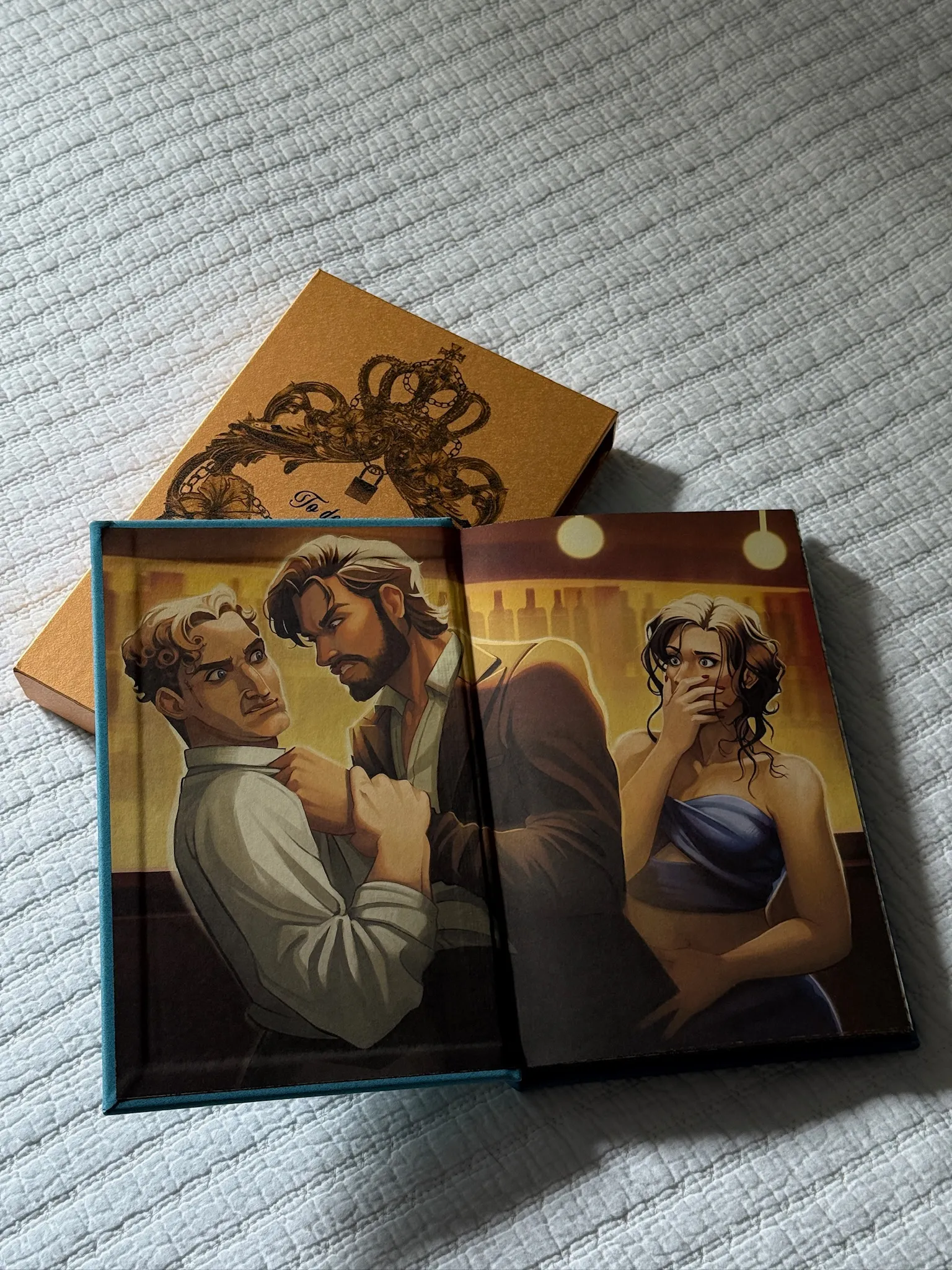 When She Unravels Bookish Shop special edition photo 5